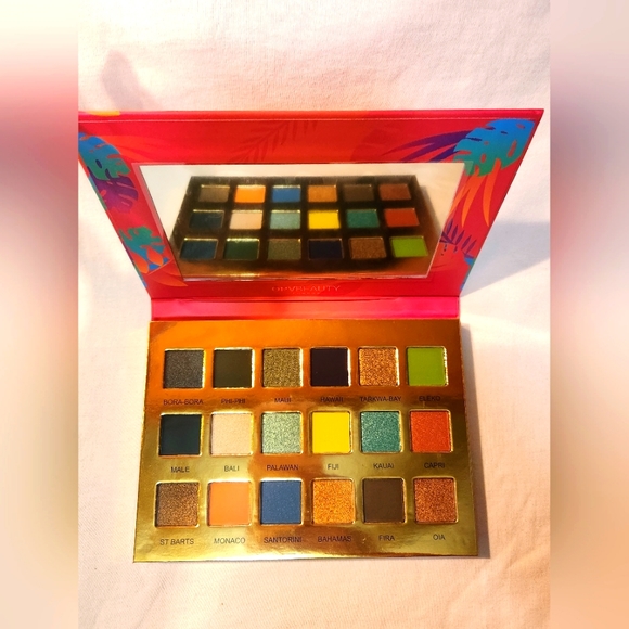 OPV BEAUTY LONDON EYE SHADOW PALETTE - Picture 1 of 9